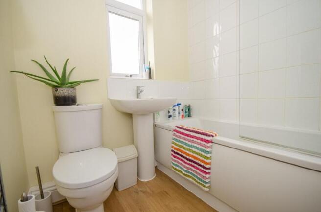 Bathroom.jpg