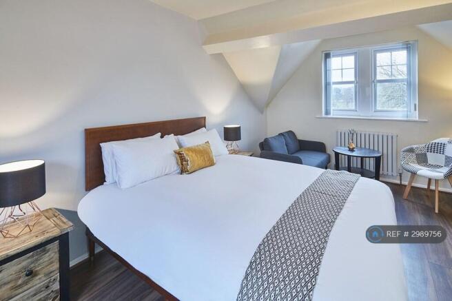 1 bed House Share to rent Image 6
