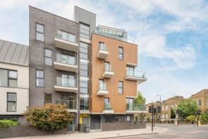 Flat 8, 35, Richmond Road, Hackney, London E8 3BF