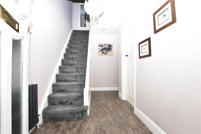 Hallway.JPG