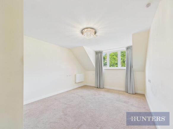 1 bed Apartment for sale Image 6