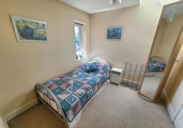Photo 9