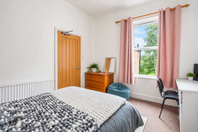 4 bed Terraced for sale Image 9