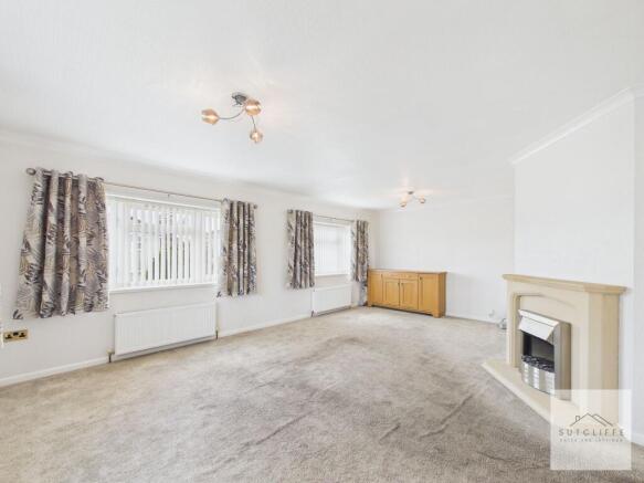 Lounge Dining Room