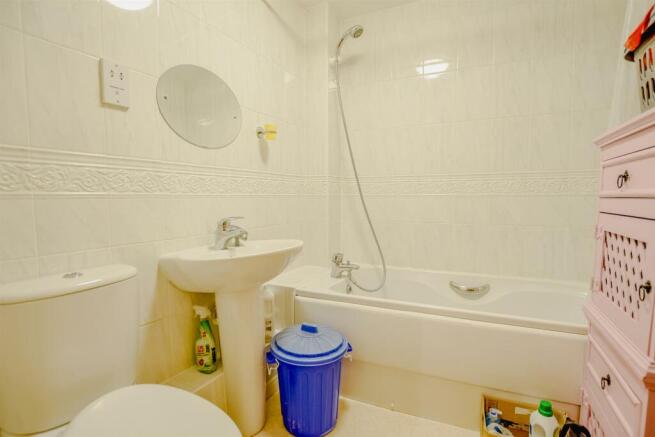 Main Bathroom