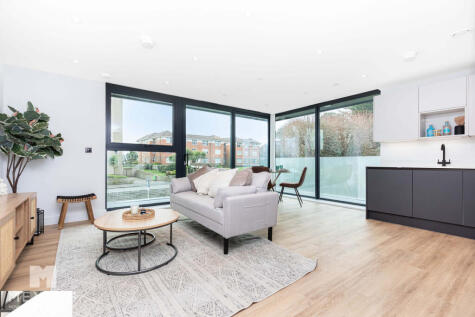 Wollstonecraft Road, Bournemouth, BH5 1
