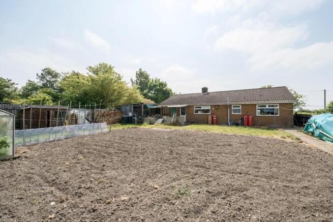 REAR OF THE PROPERTY.JPG