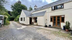 Melbury, Blackdown Hill Road, Pitminster, Taunton TA3 7DU
