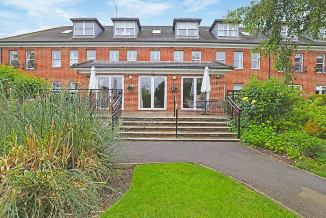 Carlton House, Algers Road, Loughton photo 4