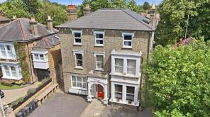 Ground Floor Left, 37, Hermon Hill, London E11 2AR