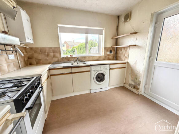 Larksfield Avenue, Bournemouth, BH9 3 – pohled 5