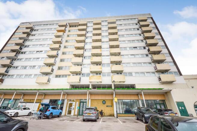 22 Tower Heights, Hoddesdon, Herts, EN11 8UQ