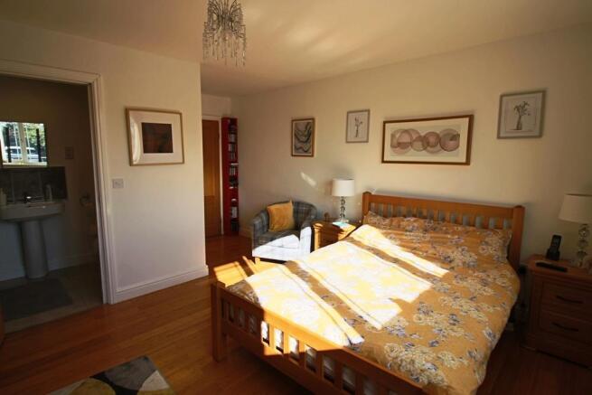 master bedroom 2.JPG