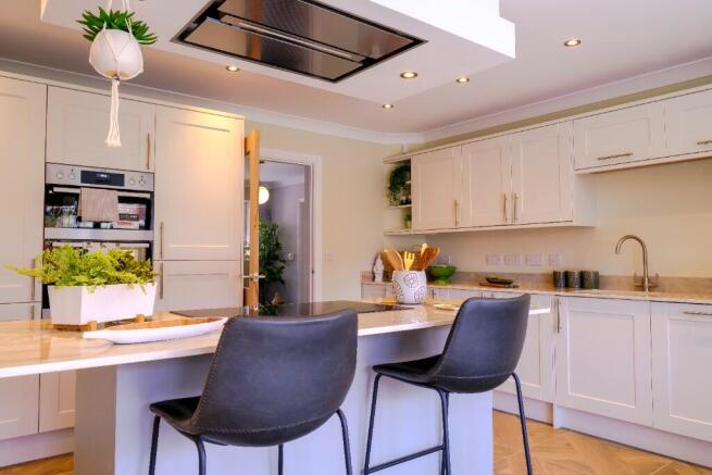 Show Home Image