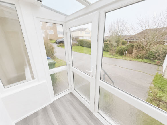 3 bed Detached Bungalow for sale Image 6