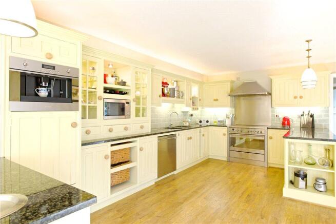 Kitchen/Breakfast