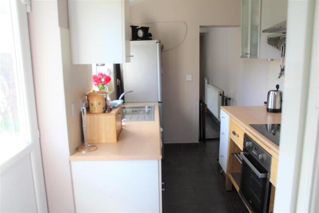 833 Woodbridge Road (kitchen).JPG