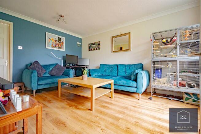 Lounge.