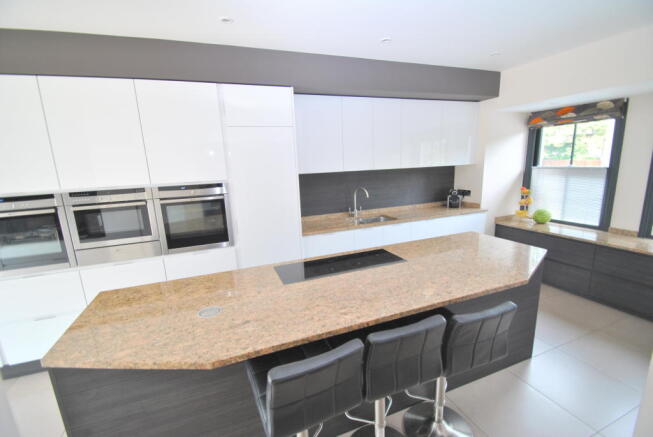 Kitchen 1