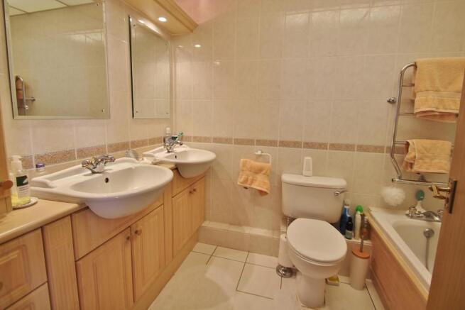 Bathroom.JPG
