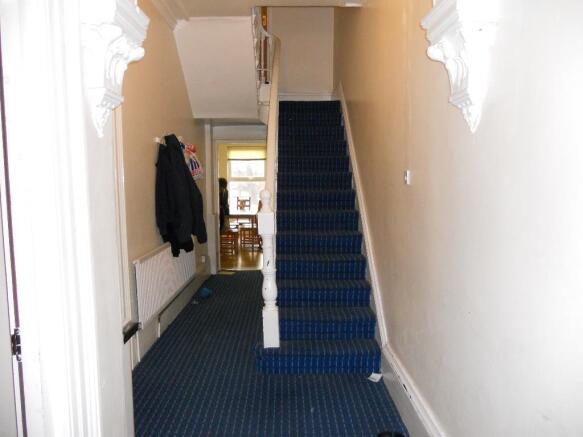 8 bed Terraced to rent Image 12