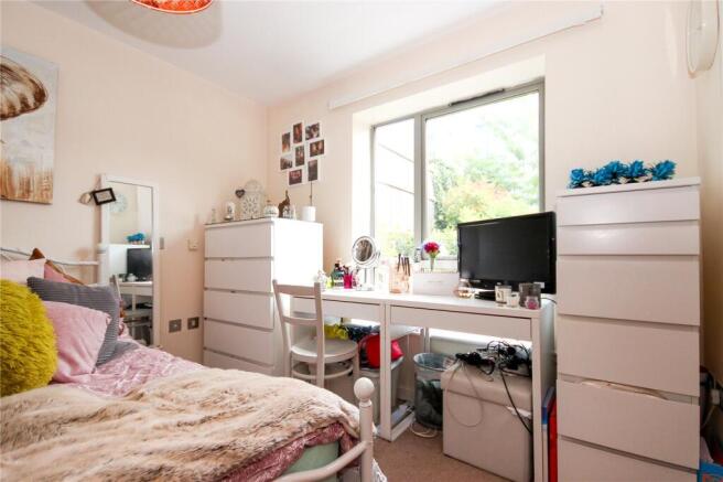 Bedroom 1 - 3
