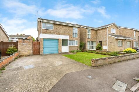 Restormel Close, Bedford