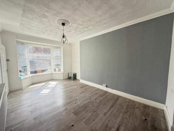 WhatsApp Image 2025-04-17 at 15.29.58_0110877f