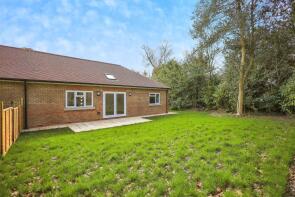 16, Bowhill, The Drive, Hellingly BN27 4EP