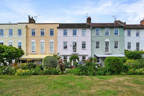Barons Court Road, Baron's Court, London, W14