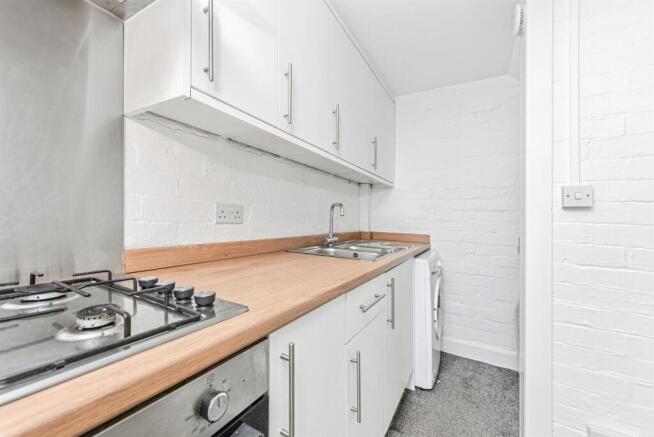 Studio for sale Image 7