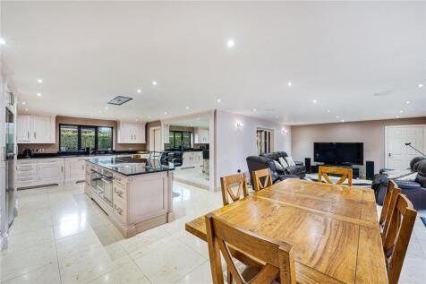 Long Acres, Poole Lane, Burton Salmon, Leeds, North Yorkshire
