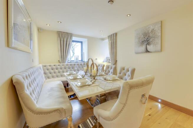 Dining Room Alt
