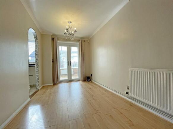 Crownhill Road 157 Dining Area.jpg