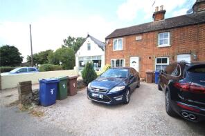 1, Bay Cottages, High Road, Stanford-le-hope SS17 9JF
