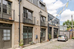 13b, Havelock Walk, London SE23 3HG