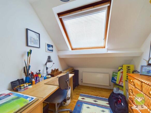Bedroom / Study / Playroom
