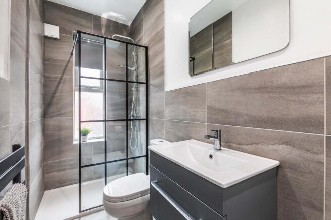 6 bed Terraced to rent Image 12