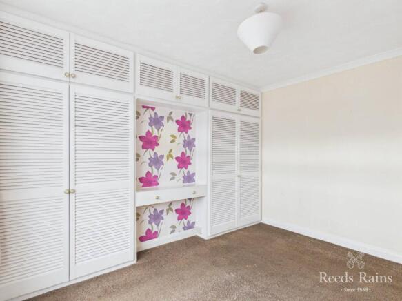 3 bed Terraced for sale Image 11