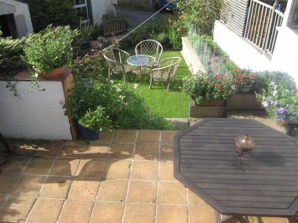 Photo 11