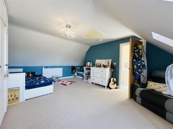 BEDROOM TWO