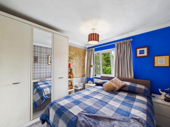 3 bed Semi-Detached for sale Image 12