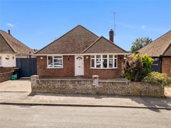 2-bed bungalow on Anderson Avenue, Earley, Reading, Berkshire, RG6, £365,000