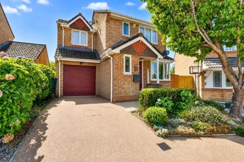 Woodlark Lane, Roundswell, Barnstaple, Devon, EX31
