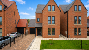 5, Mara Drive, Northwich CW8 2FT