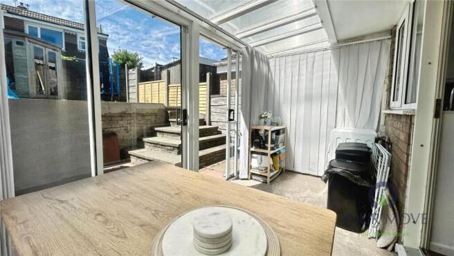 3 bed Semi-Detached for sale Image 6