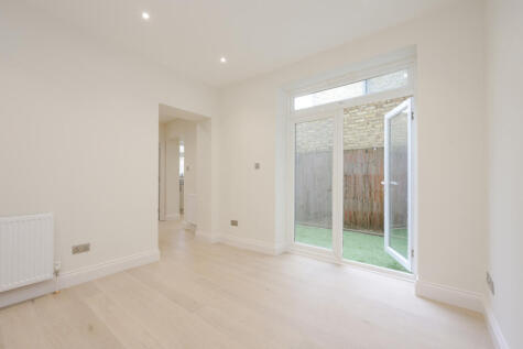 Leopold Road, Wimbledon, SW19