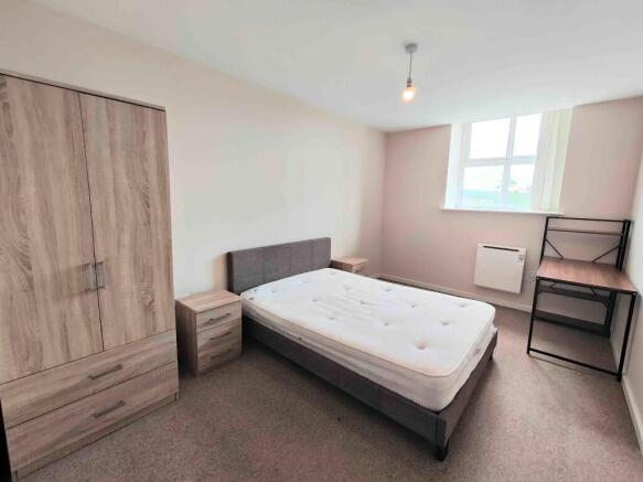 2 bed Apartment for sale Image 11