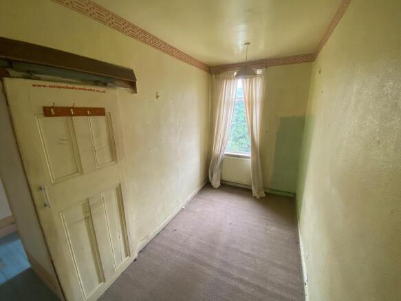 2 bed Terraced for sale Image 6