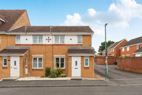 Julius Close, Bristol, BS16